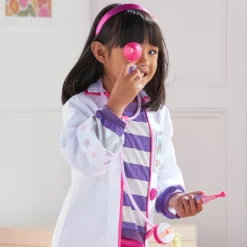 Disney Store Déguisement Docteur La Peluche Pour Enfants 10 Disney Store Déguisement Docteur La Peluche Pour Enfants -Disney Collector Promos Boutique 2841045240242M 4