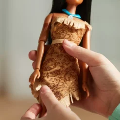 Disney Store Poupée Classique Pocahontas -Disney Collector Promos Boutique 460011777726 3