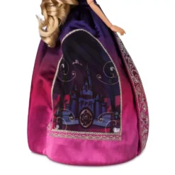 Disney Store Poupée Aurore En édition Limitée, La Grande Fête Des Princesses 10 Disney Store Poupée Aurore En édition Limitée, La Grande Fête Des Princesses -Disney Collector Promos Boutique 460032526174 4