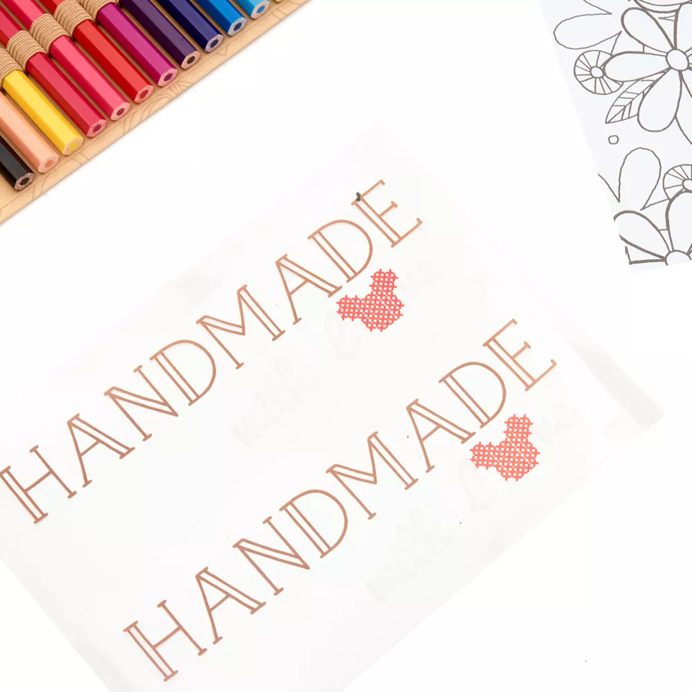 Disney Store Kit Artistique Mickey Et Ses Amis 4 Disney Store Kit Artistique Mickey Et Ses Amis – Image 4