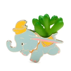 Disney Store Pin's Dumbo Avec Plante Artificielle